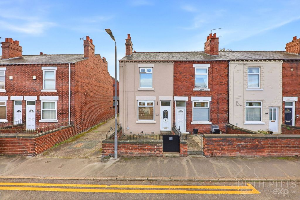 Property photo 1 of 27