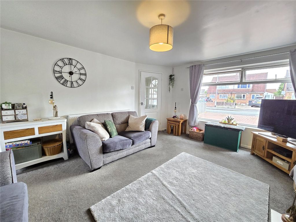 Property photo 2 of 18 Picture No. 14