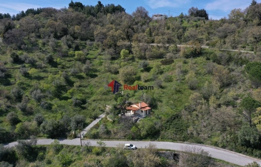 Property photo 3 of 5