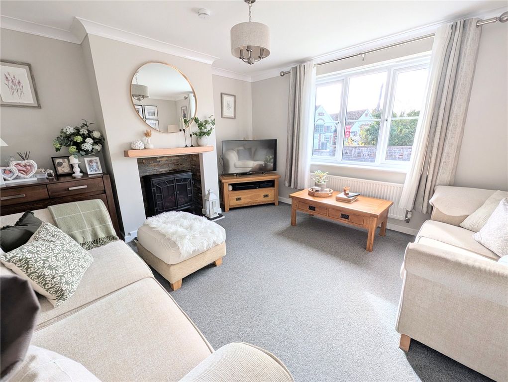 Property photo 3 of 18 Picture No. 14