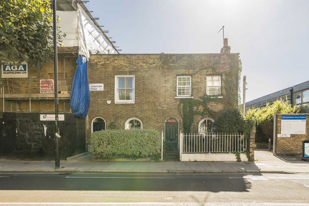 Property photo 1 of 7