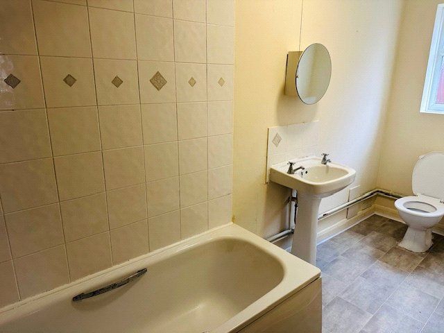 Property photo 3 of 5 Picture No. 08