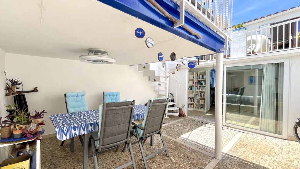 Property photo 3 of 24 003 81601.Jpg