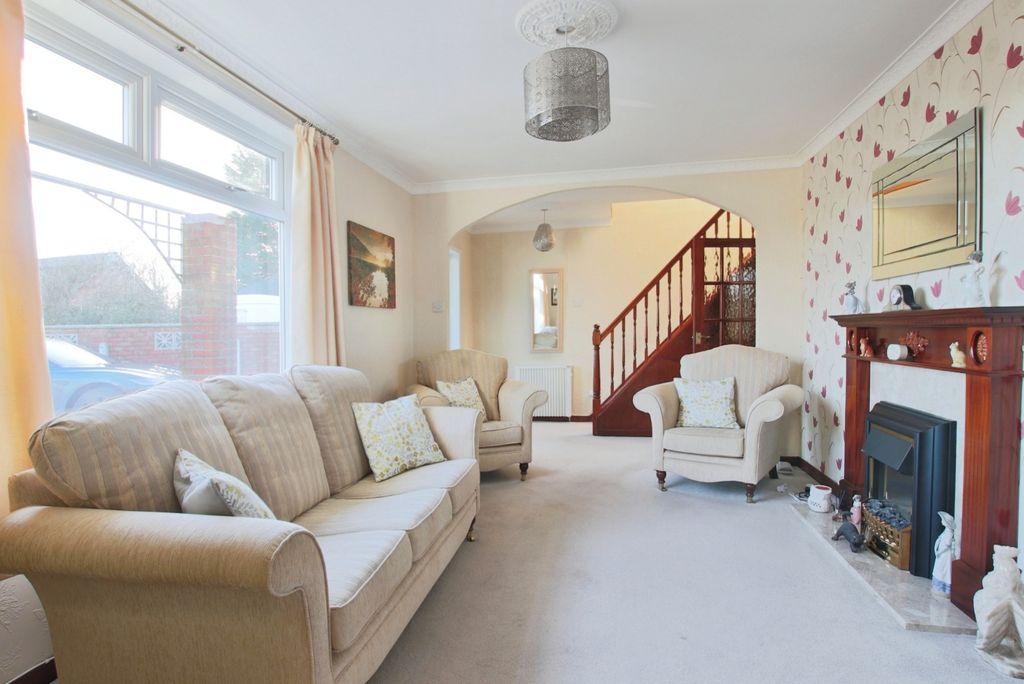 Property photo 3 of 29 4774447