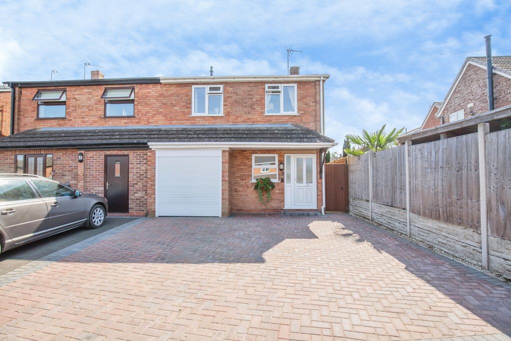 Property photo 1 of 18 Fc4Ea844-Mw26-962