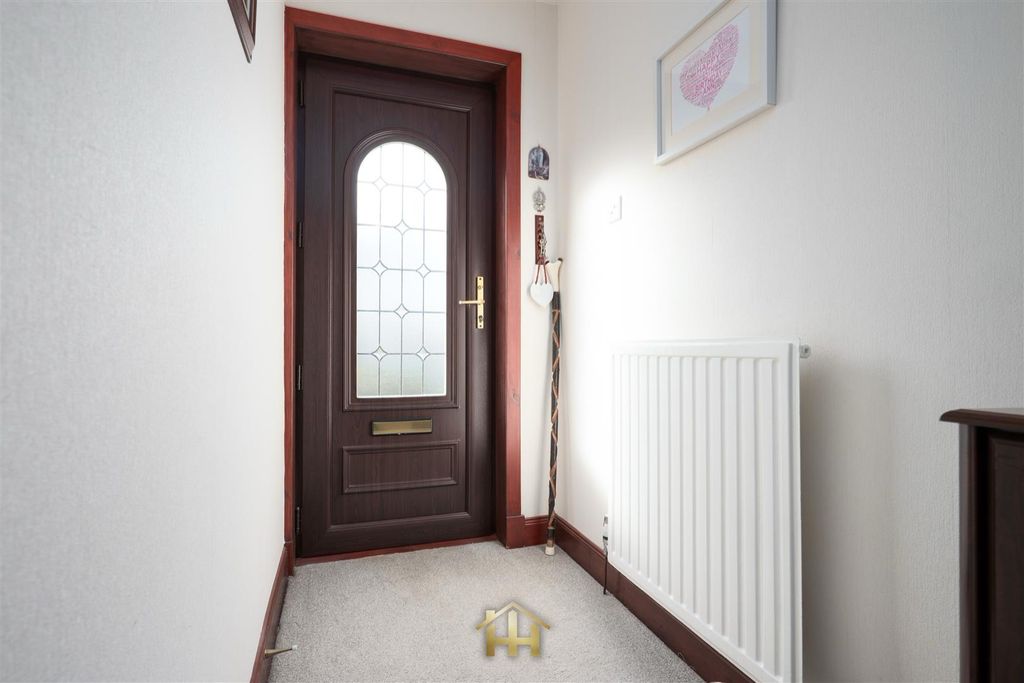 Property photo 3 of 31 5Sandhaven-0004.Jpg