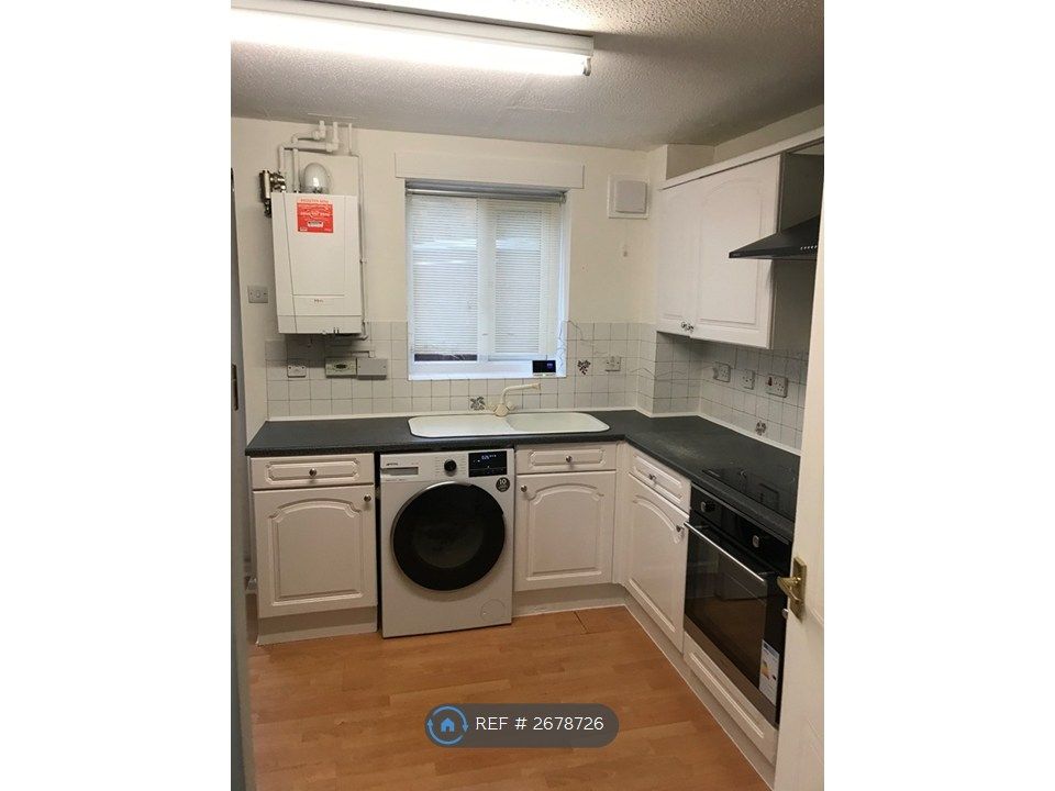 Property photo 2 of 9