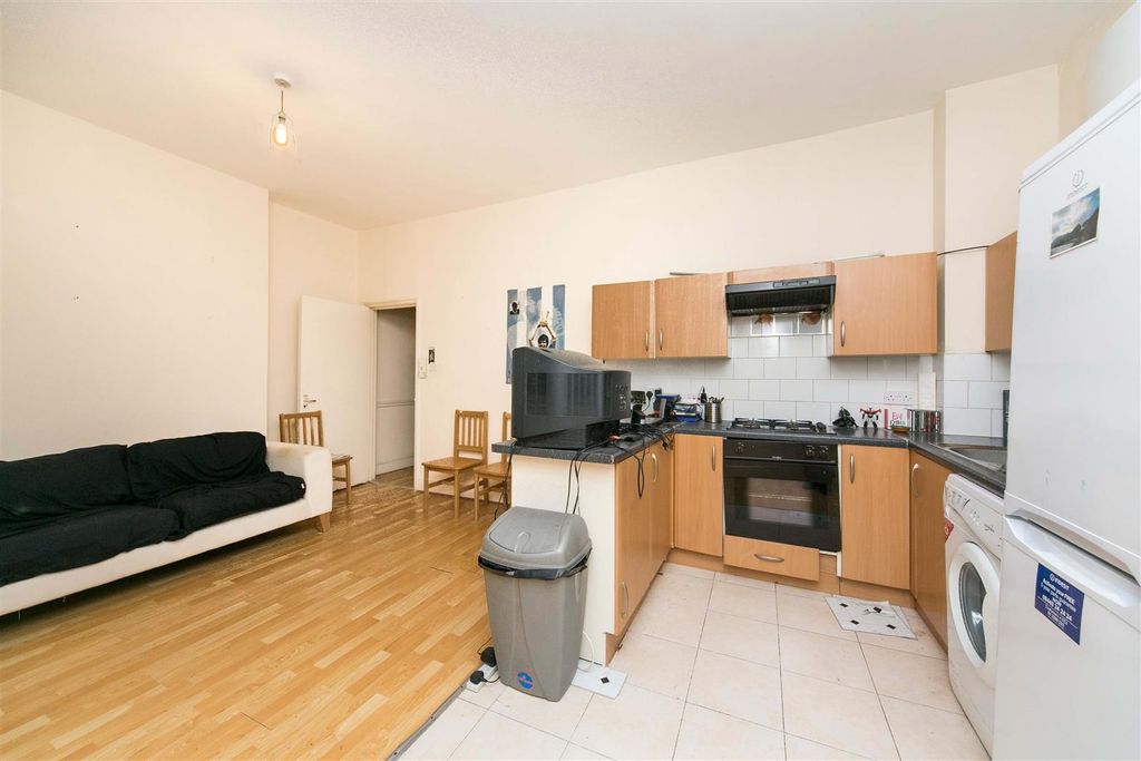 Property photo 2 of 4