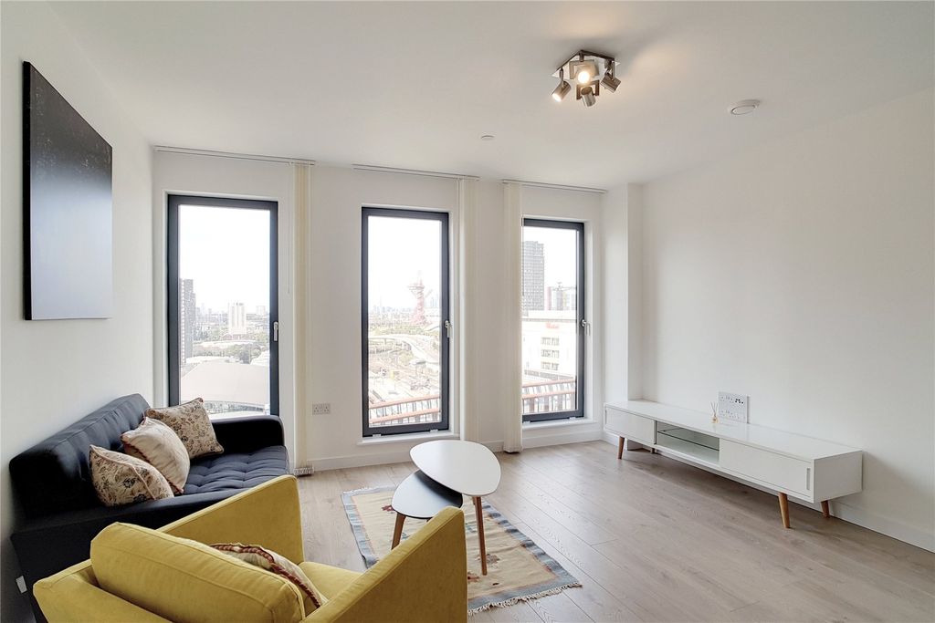 Property photo 2 of 11 Picture No. 03