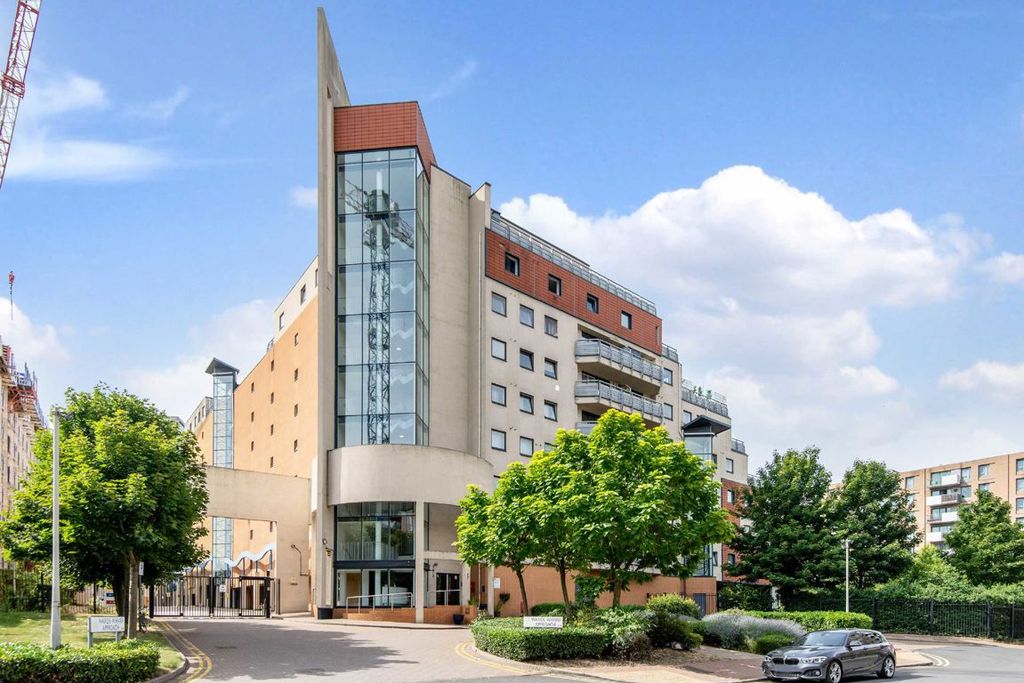 Property photo 1 of 7