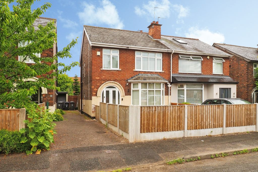 Property photo 1 of 15