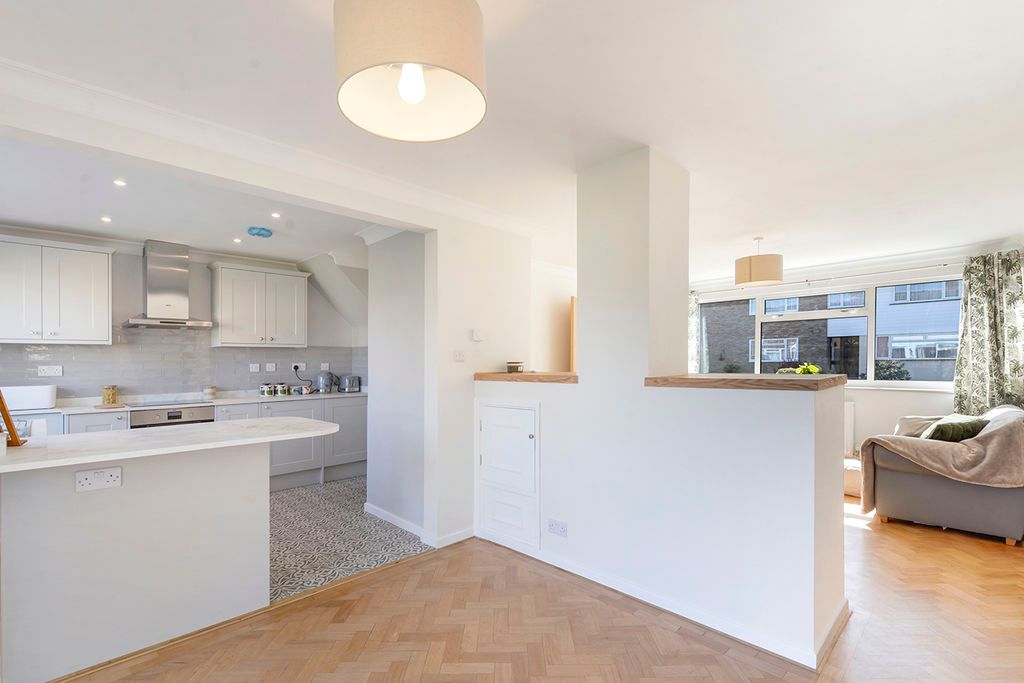 Property photo 3 of 21 Photo 7