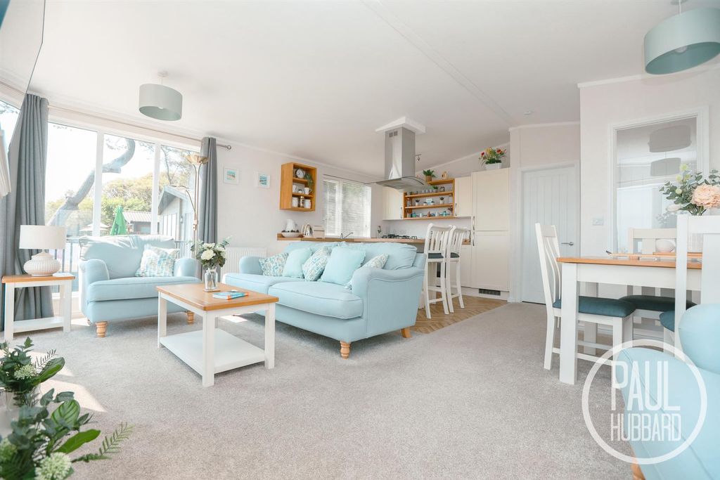 Property photo 2 of 20 7R5A9967-2.Jpg