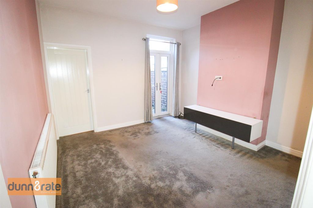 Property photo 3 of 12 Img_0162.Jpg