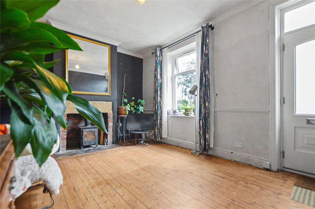 Property photo 2 of 13 Picture No. 06
