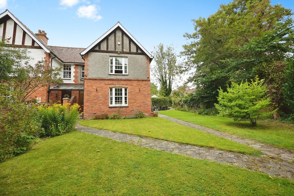 Property photo 1 of 17 Photo