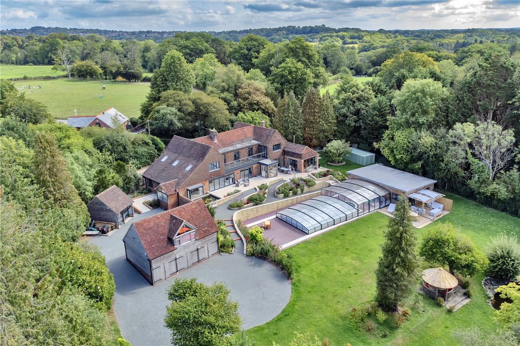 Property photo 1 of 39 Old Cannon House