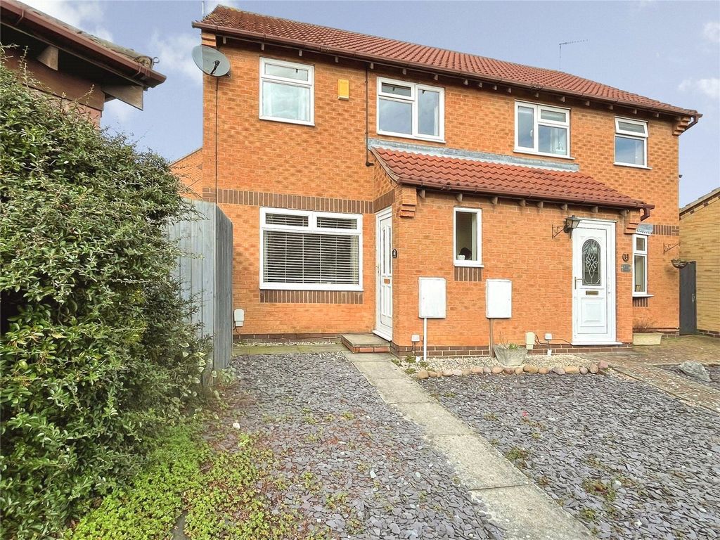 Property photo 1 of 16 Picture No. 12