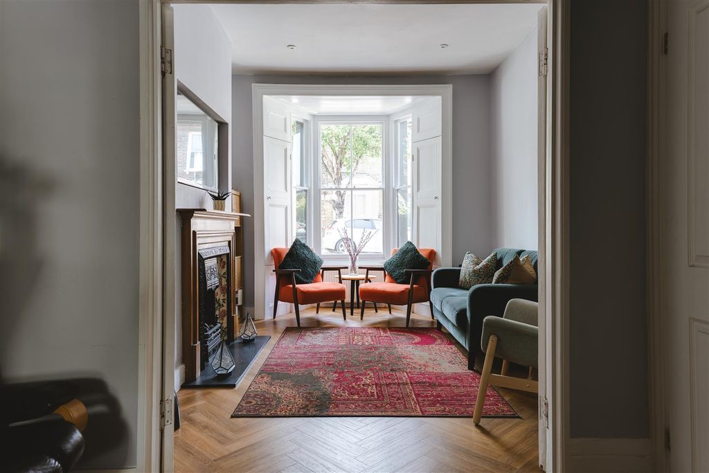 Property photo 2 of 50 Danesdale Road_01-2.Jpg