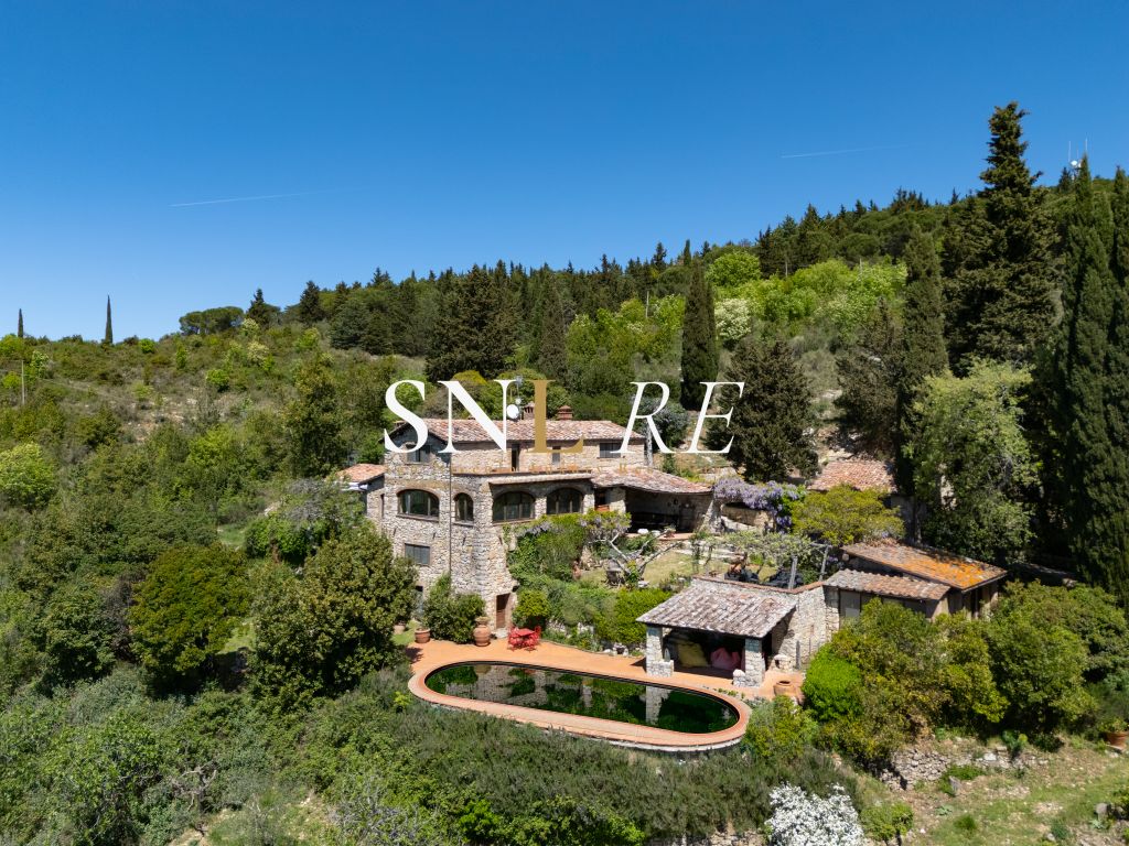 Property photo 1 of 60