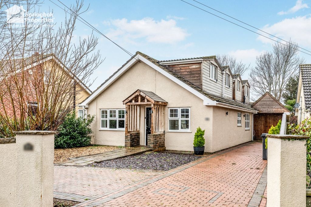 Property photo 1 of 19 Front View