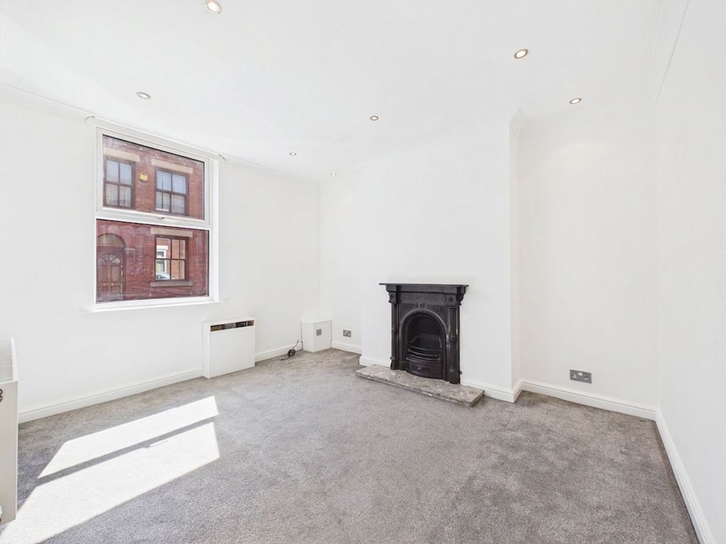Property photo 2 of 24