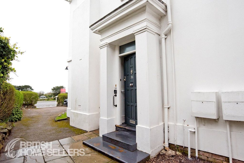 Property photo 2 of 16 Picture No. 06