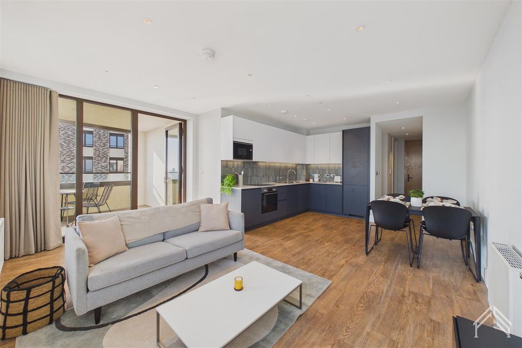 Property photo 1 of 17 1.Jpg