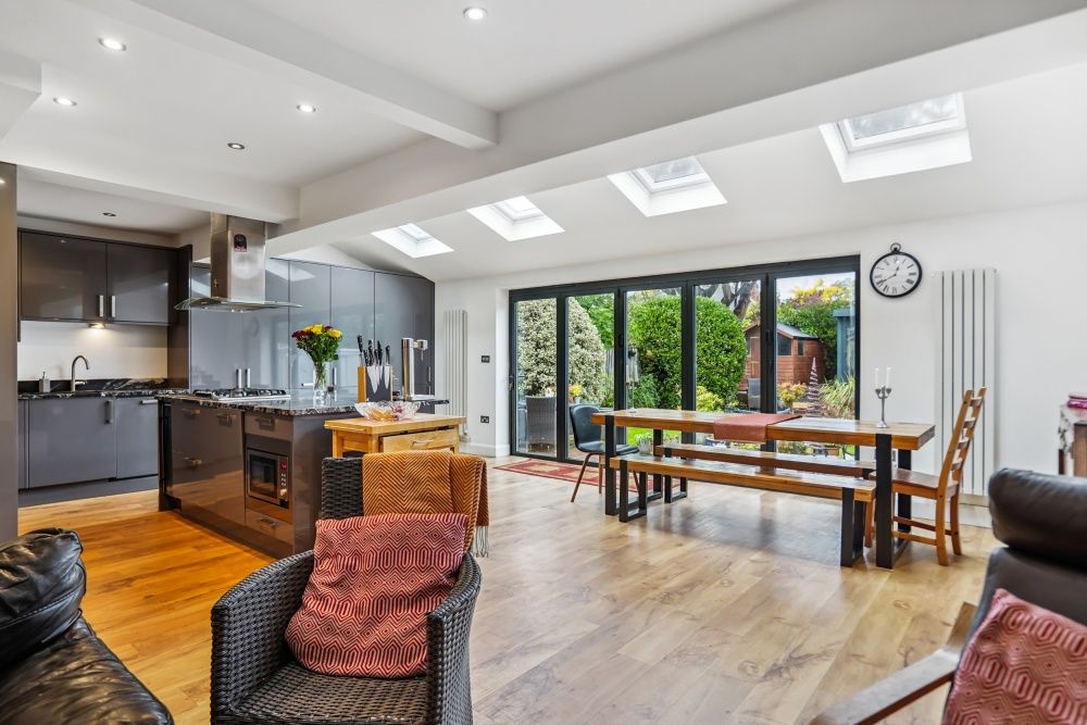 Property photo 3 of 18