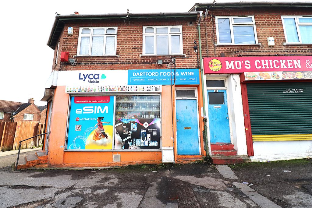 Property photo 1 of 8