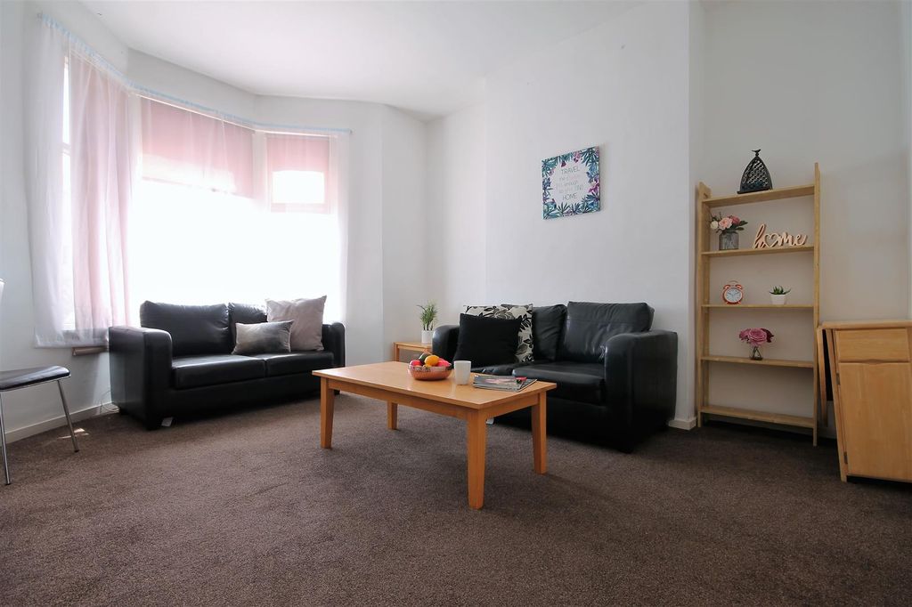 Property photo 1 of 11 50992.Jpg