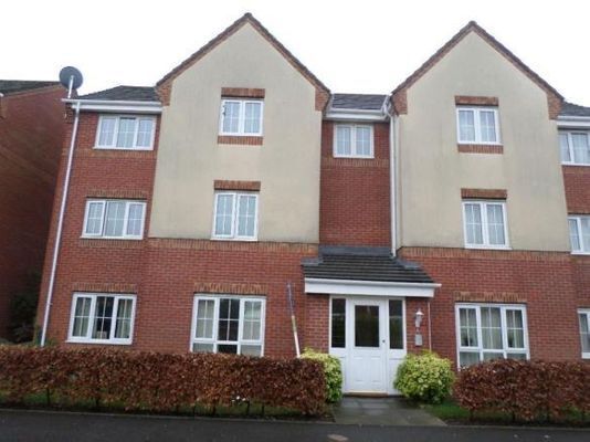 Property photo 1 of 7 2 Bedroom Apartment For Sale