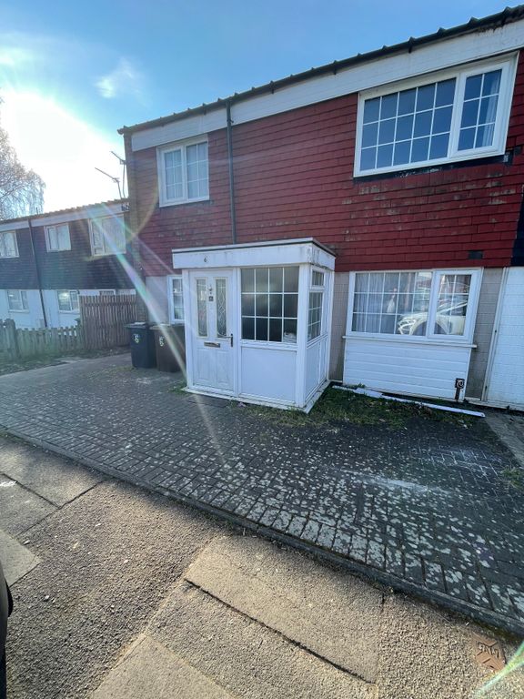 Property photo 1 of 1