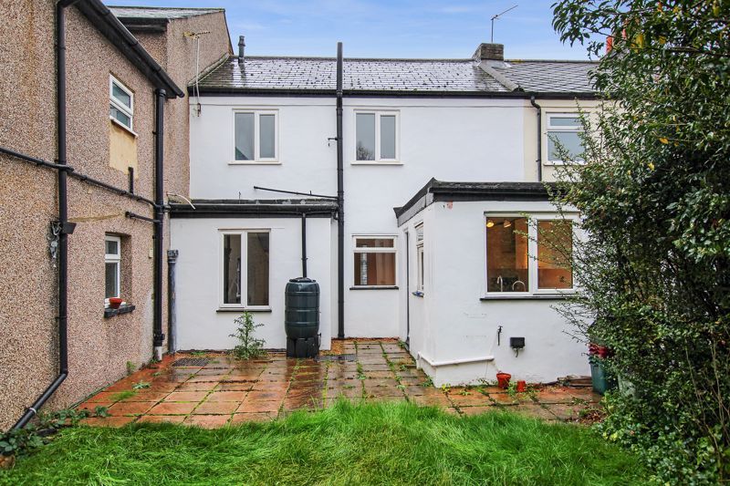 Property photo 2 of 16 Photo 4