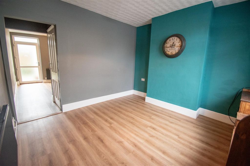 Property photo 2 of 10 Photo 02-02-2026, 12 41 14.Jpg