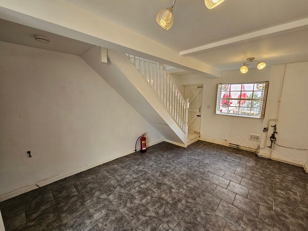 Property photo 3 of 13 Photo 21