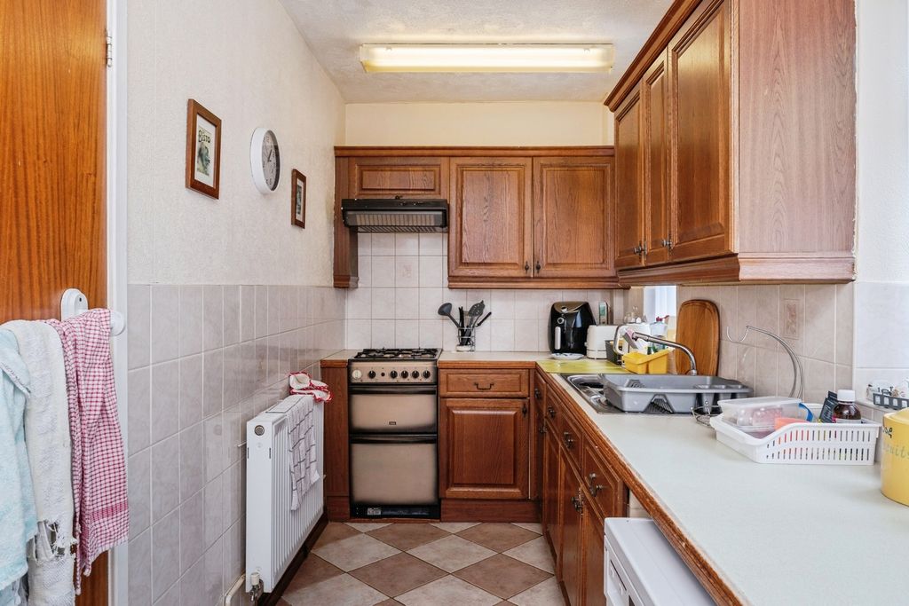 Property photo 2 of 12 Pbox-Img.Jpg