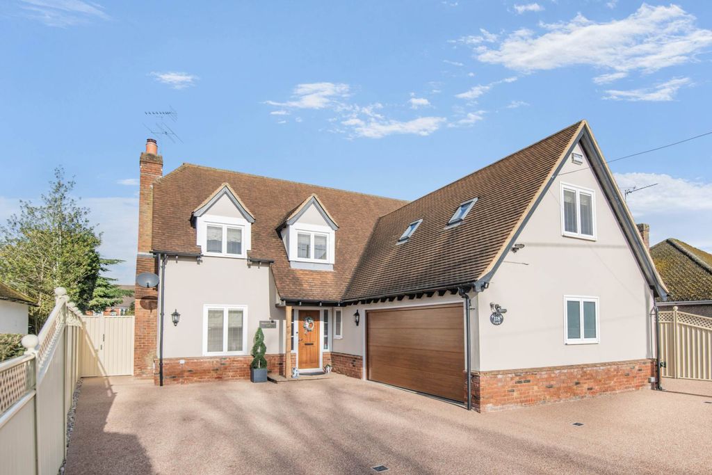 Property photo 1 of 26