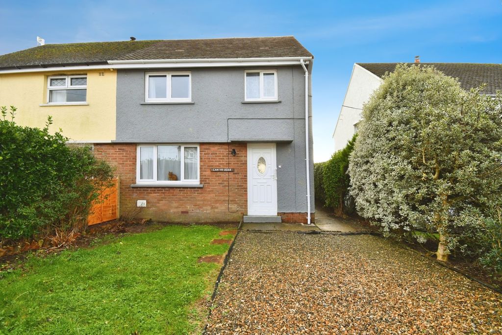 Property photo 2 of 17 Photo