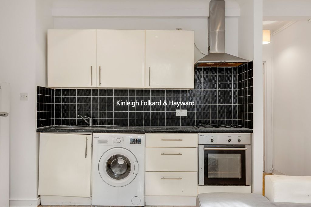 Property photo 3 of 10 Picture No. 29