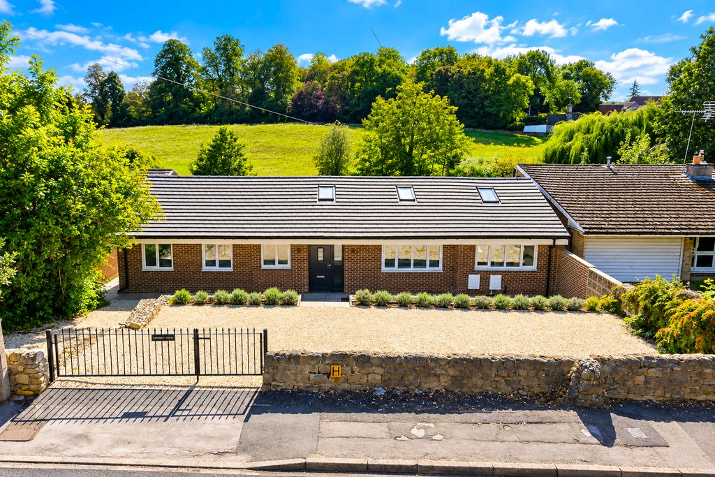 Property photo 1 of 46 1