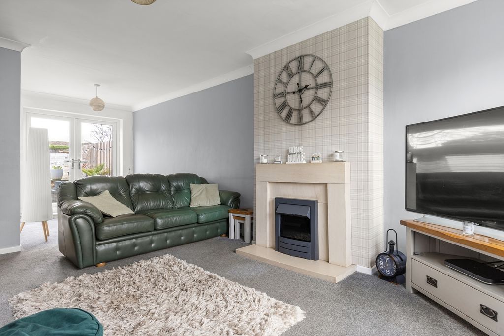 Property photo 2 of 13 Lounge Dining Room