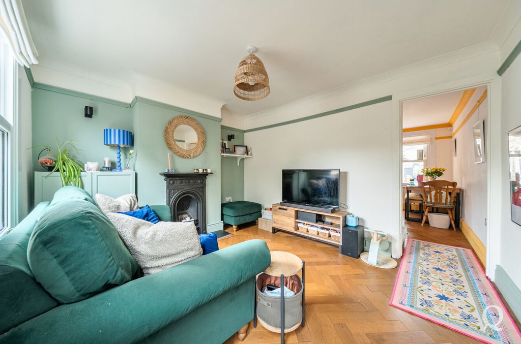 Property photo 2 of 30 A7Ac5B4d-0099-48A...