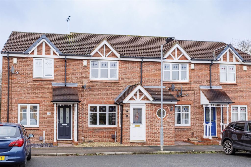 Property photo 1 of 19 14_Blatchford_Court_18.Jpg