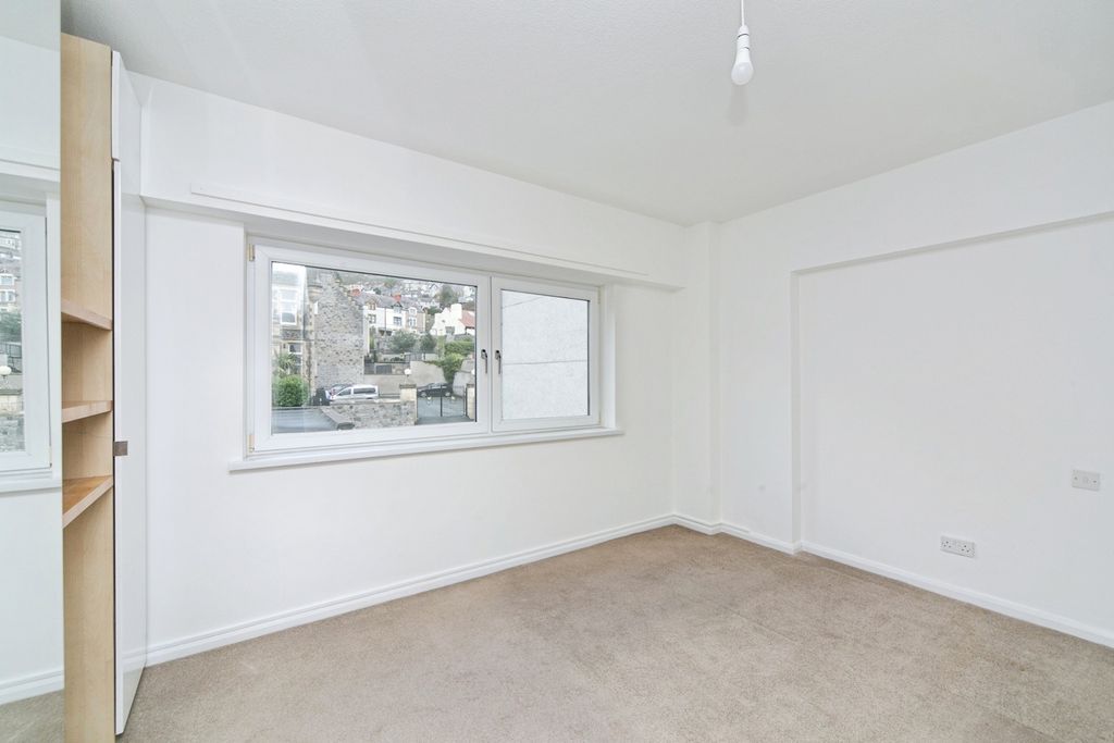 Additional image 11 of 3 bed flat for saleGarth Court, Abbey Road, Llandudno, Conwy LL30