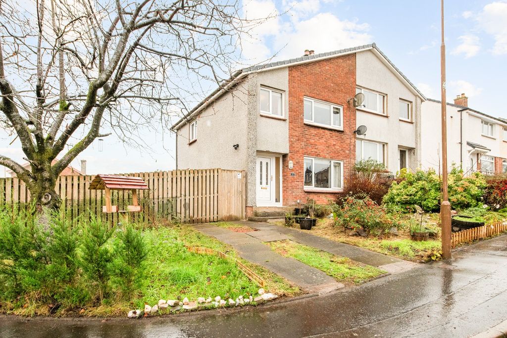 Property photo 1 of 30 4687132