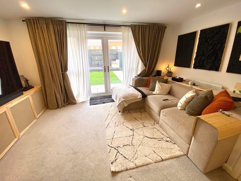 Property photo 2 of 12 Photo 9