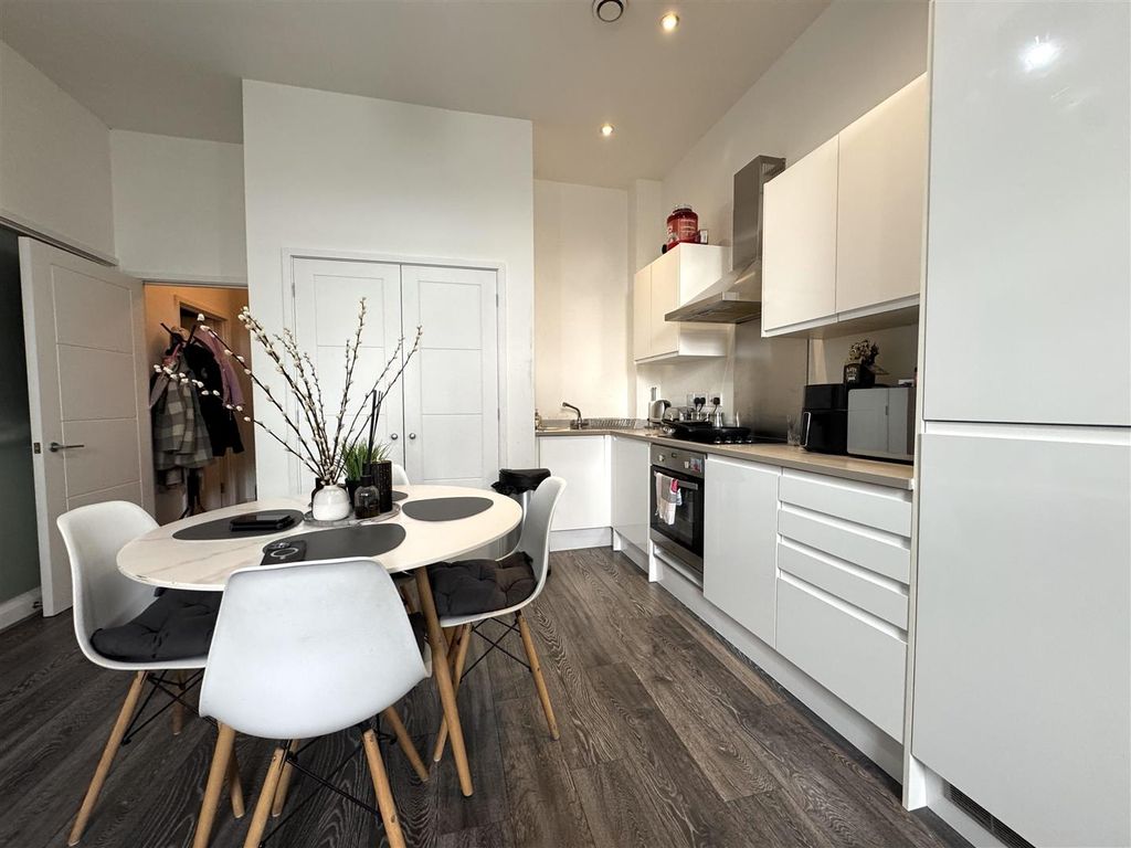 Property photo 2 of 10 Kitchen Pic 2.Jpeg