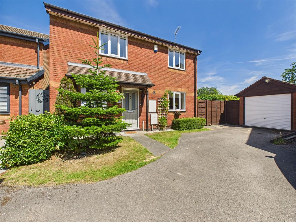 Property photo 1 of 14 Cam02453G0-Pr0108-Still015.Jpg