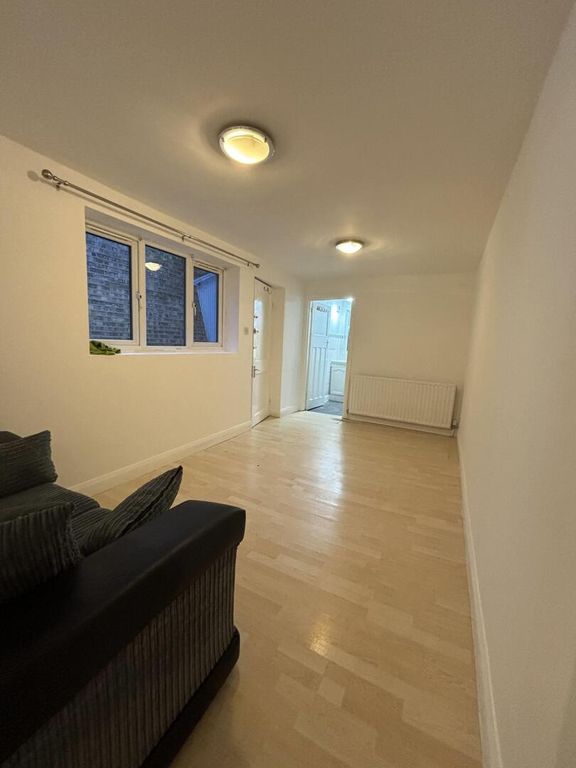 Property photo 3 of 5 Img_2660.Jpg